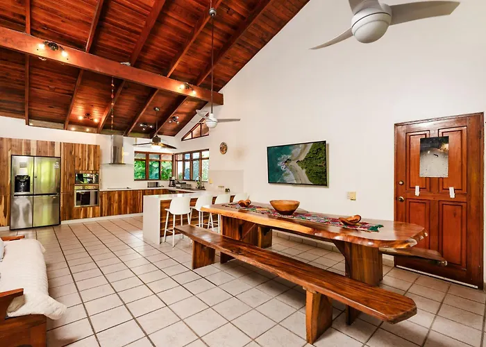Hotel Casa Sueca - At The Tamarindo