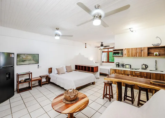 Hotel Casa Sueca - At The 3*
