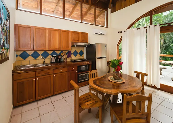 Casa Sueca - At The 3*